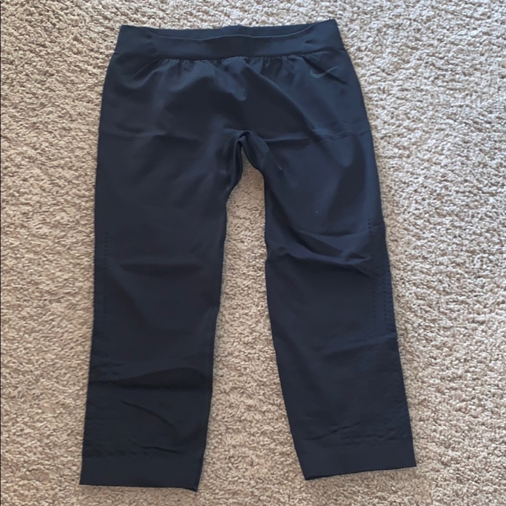 Black Nike Pro Leggings!